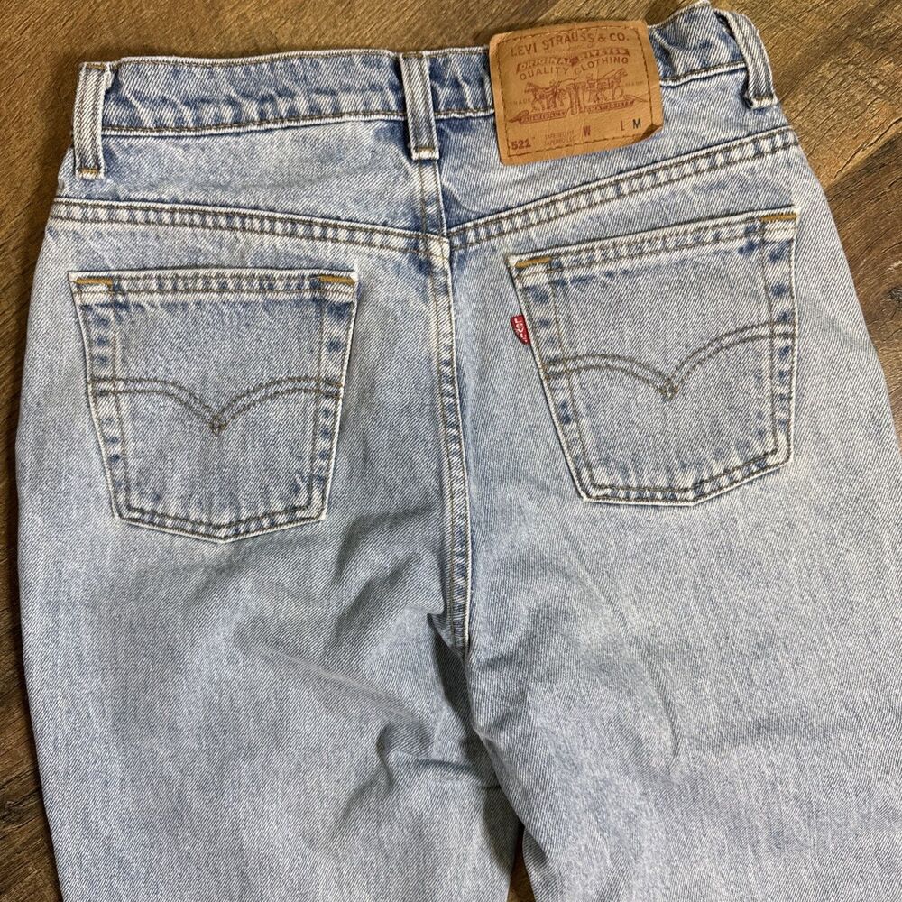 VTG Levis 521 Jeans Womens 8 Med (26x30) Light Wash Mom Red  Tab 90s USA